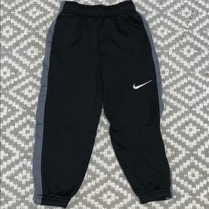Nike joggers